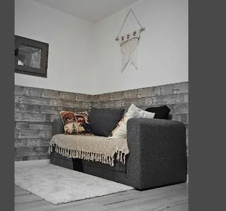 Le Petit Erable شقة Blavozy